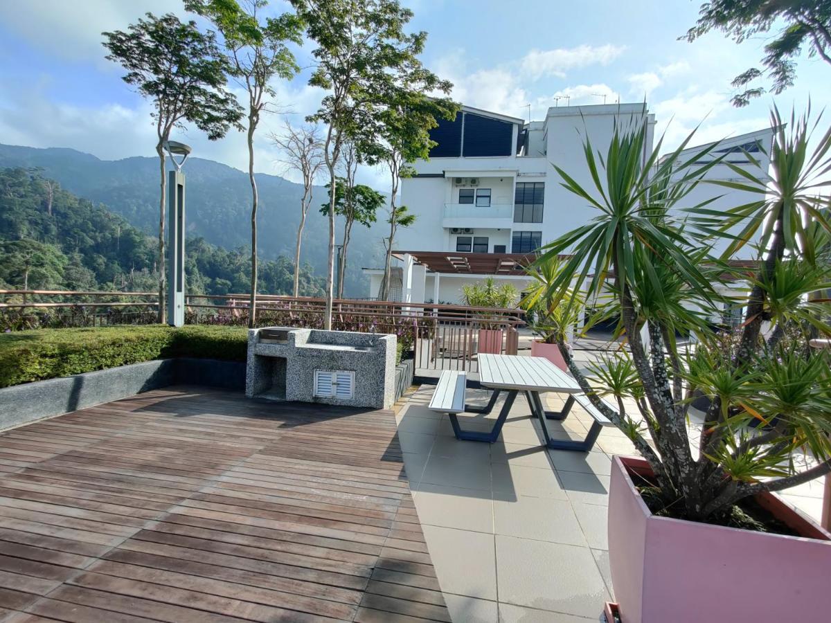 Friends & Family Apartment At Midhill Genting 8Pax Free Wifi Cao nguyên Genting Ngoại thất bức ảnh